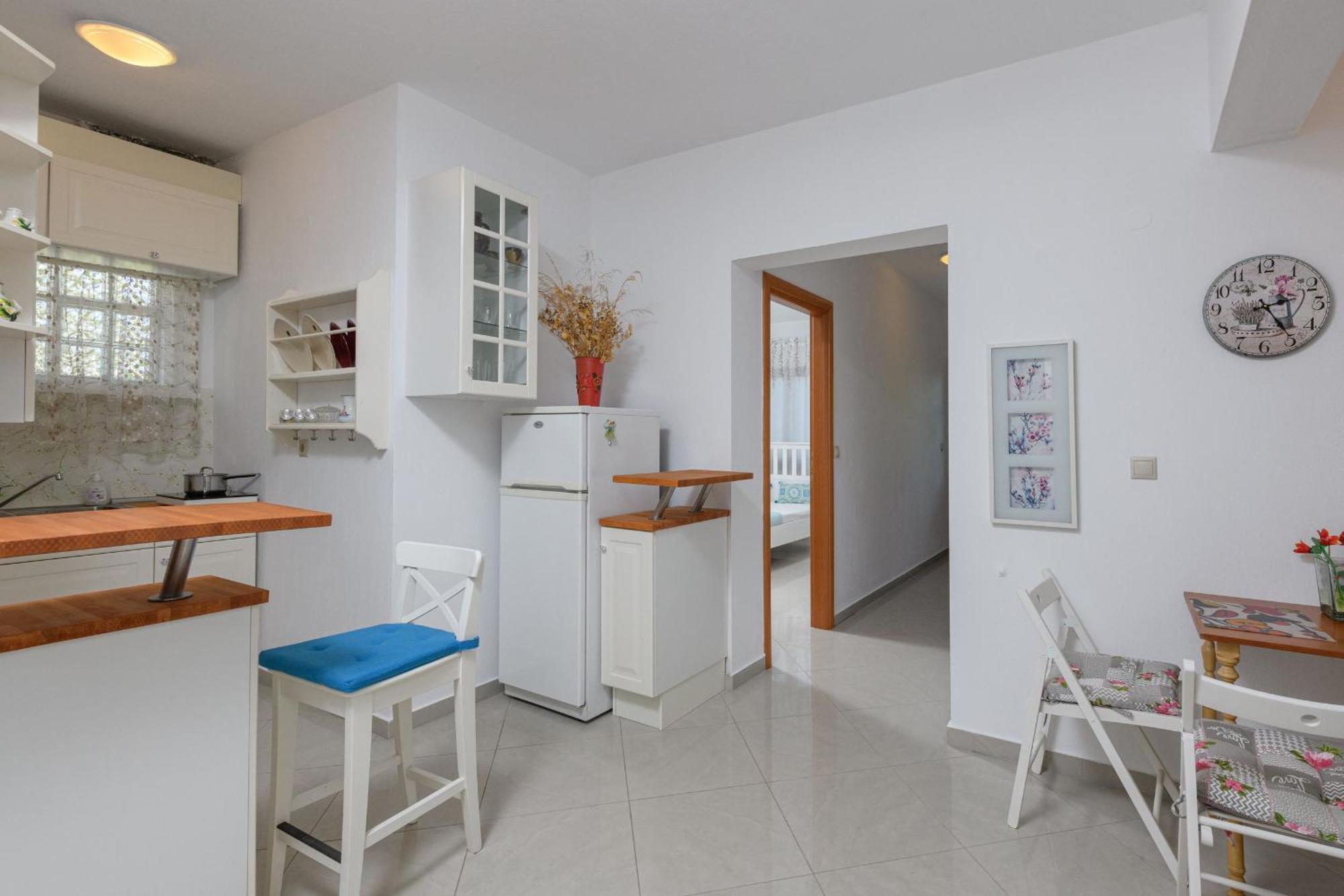 פאניה Whitegold Apartments Panagia חדר תמונה