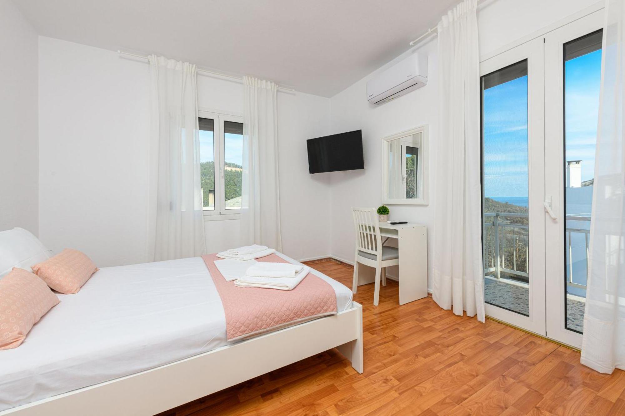 פאניה Whitegold Apartments Panagia מראה חיצוני תמונה