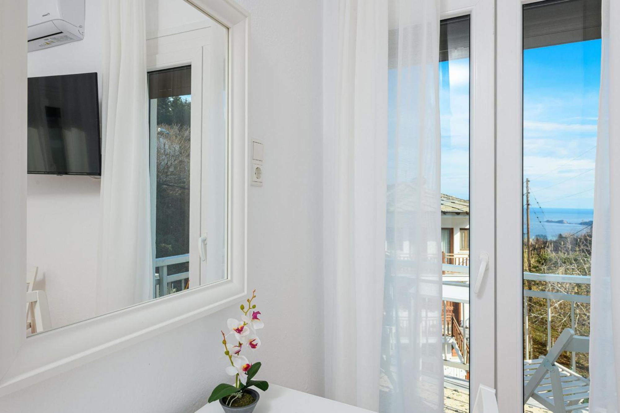 פאניה Whitegold Apartments Panagia מראה חיצוני תמונה