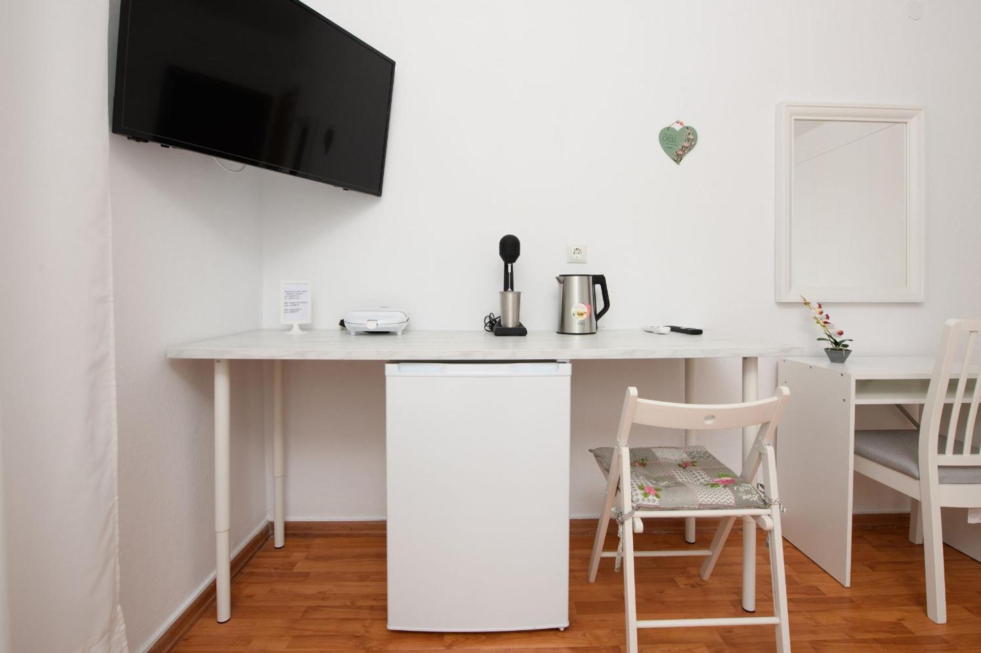 פאניה Whitegold Apartments Panagia חדר תמונה