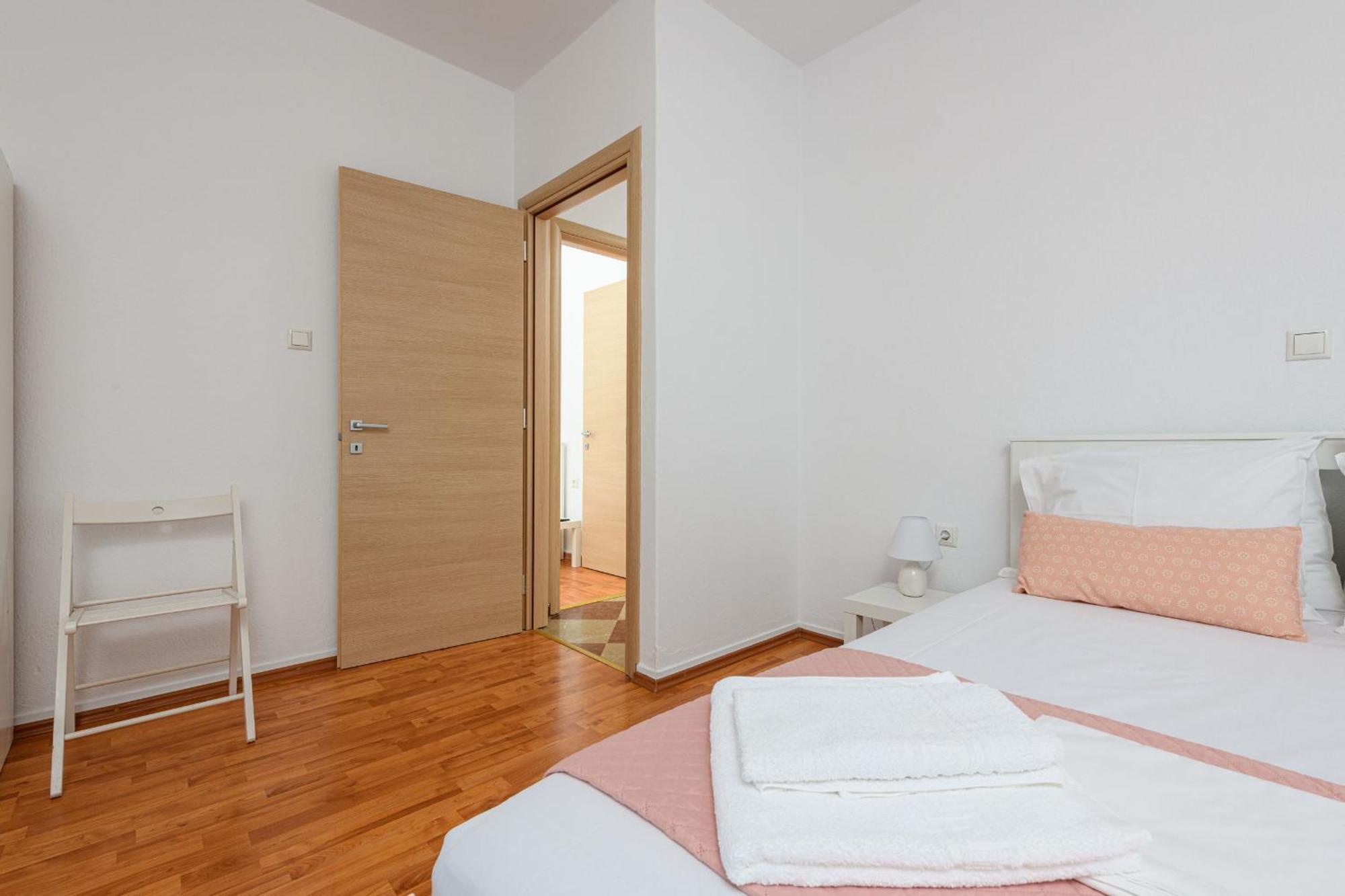 פאניה Whitegold Apartments Panagia מראה חיצוני תמונה